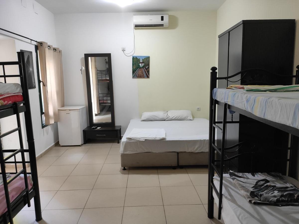 Grin-Motel Хайфа Экстерьер фото