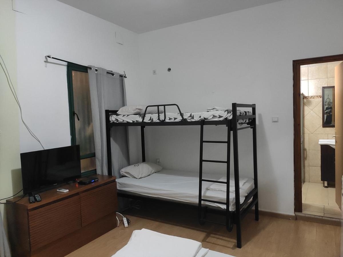 Grin-Motel Хайфа Экстерьер фото