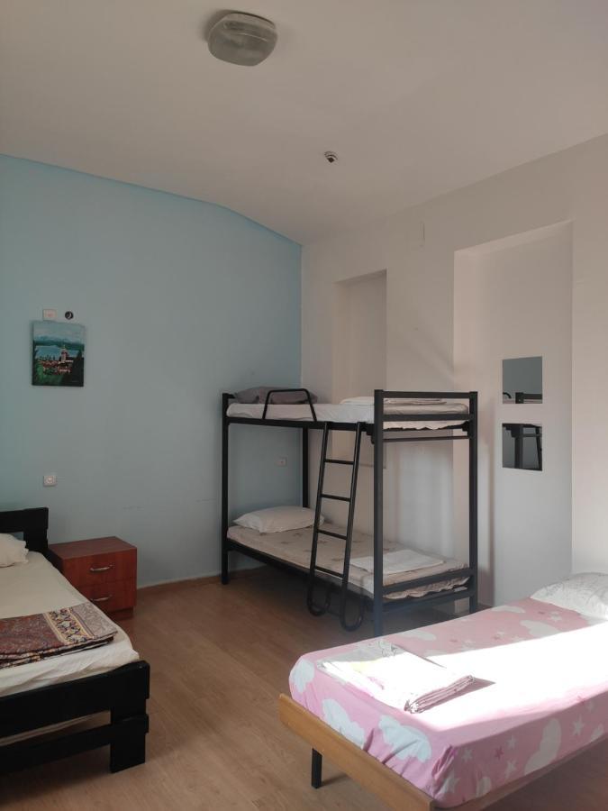 Grin-Motel Хайфа Экстерьер фото